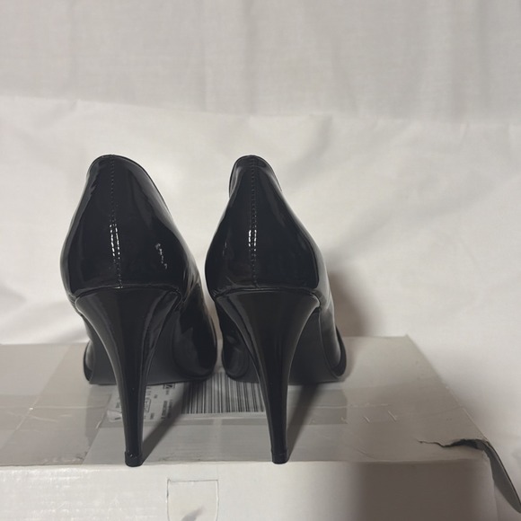 Chadwick's Women's  Black  Patent Leather  Heels 8.5 M - Picture 6 of 12